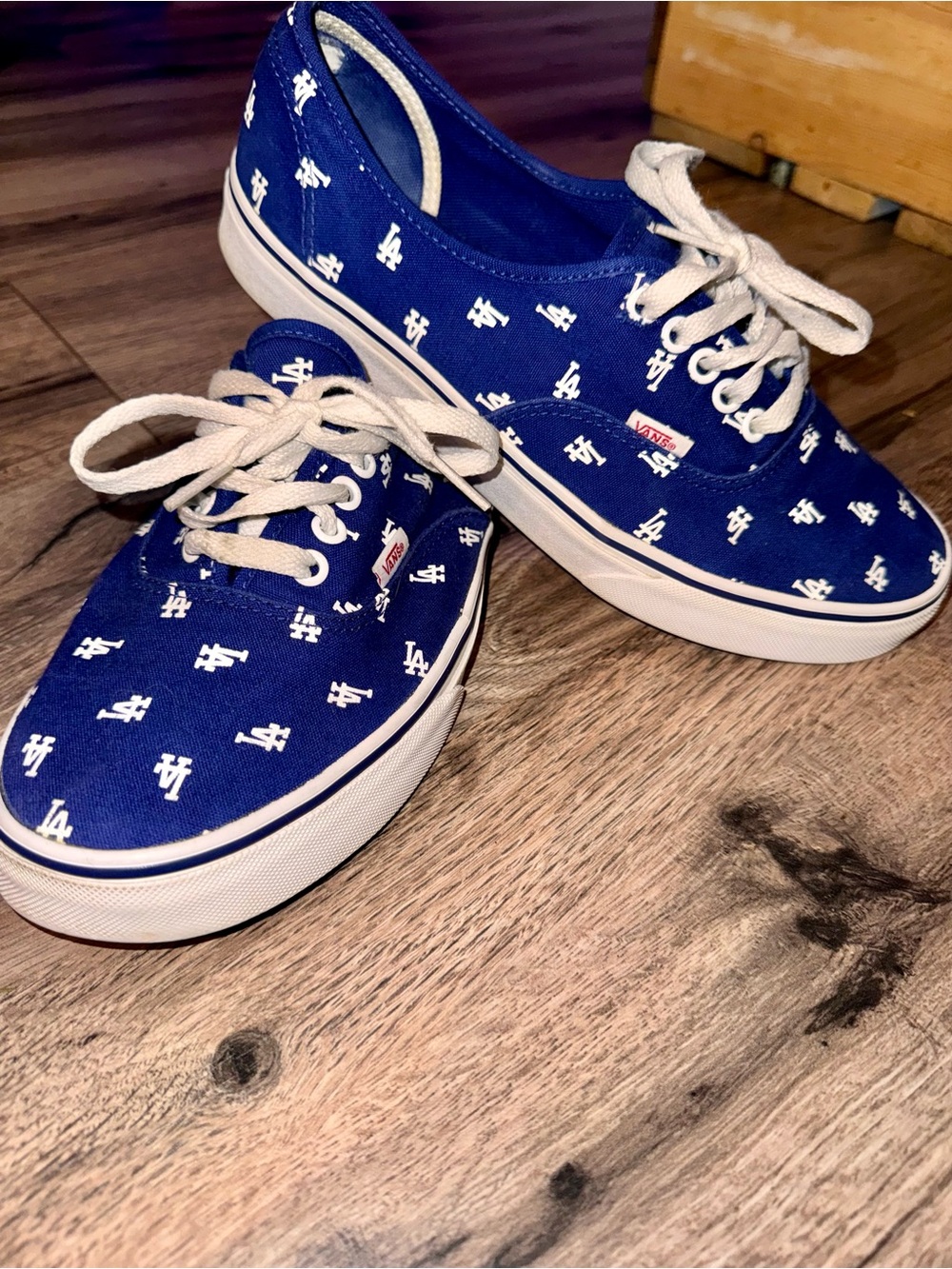 MLB Vans with Los Angeles Dodgers Print